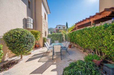 Detached Villa For Sale  in  Argaka