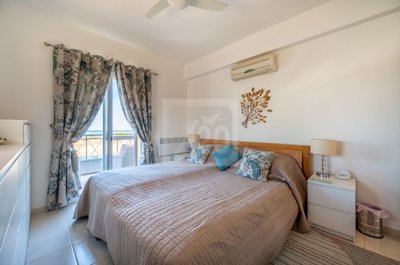 Detached Villa For Sale  in  Argaka