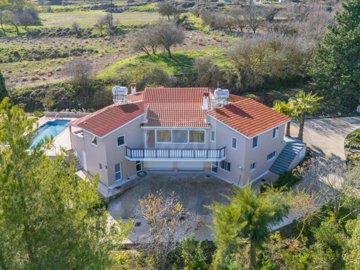4 Bed Villa for sale
