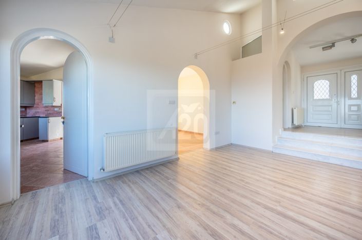 Image No.12-Villa de 4 chambres à vendre à Droushia