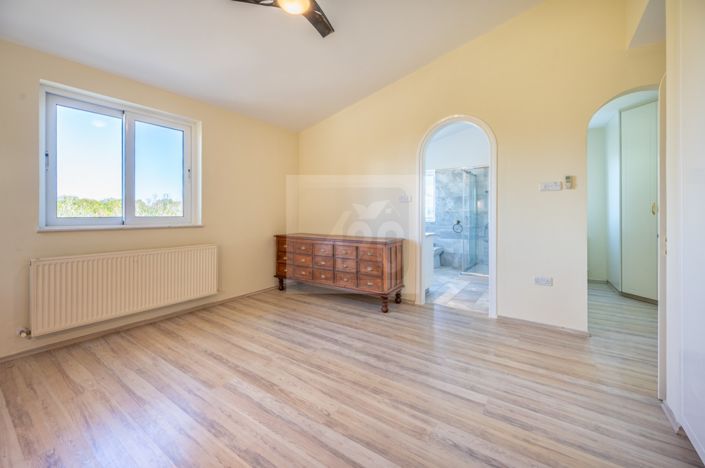 Image No.26-Villa de 4 chambres à vendre à Droushia