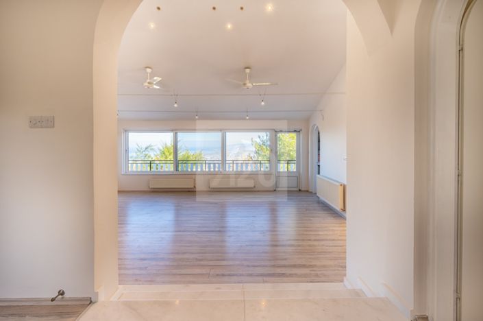 Image No.9-Villa de 4 chambres à vendre à Droushia