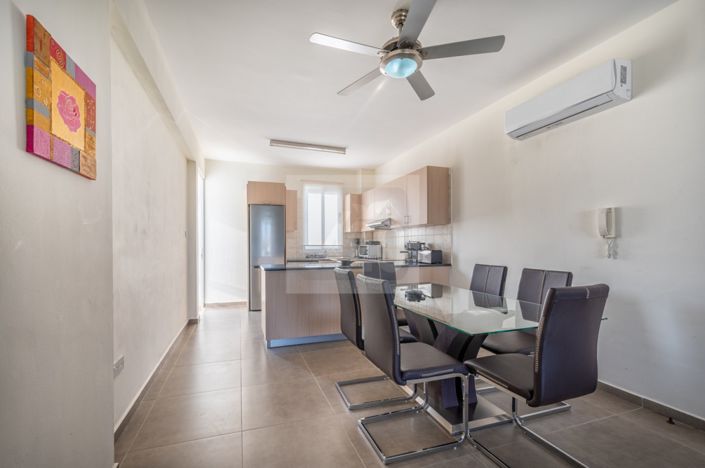 Image No.11-Appartement de 2 chambres à vendre à Polis