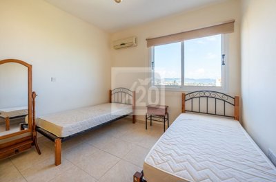Apartment For Sale  in  Polis