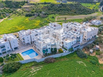 Apartment For Sale  in  Polis