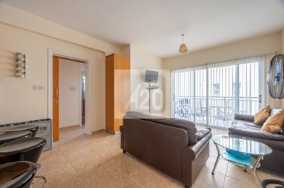 Apartment For Sale  in  Polis