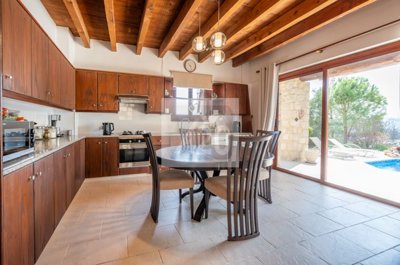Detached Villa For Sale  in  Miliou