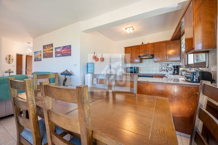 Image No.18-2 Bed Bungalow for sale