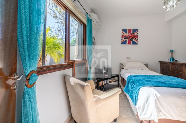 Image No.26-2 Bed Bungalow for sale