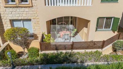 Apartment For Sale  in  Polis