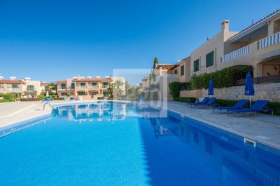 Apartment For Sale  in  Polis