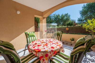 Apartment For Sale  in  Polis