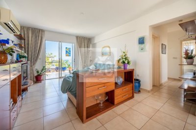 Apartment For Sale  in  Latchi