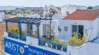 Apartment For Sale  in  Latchi