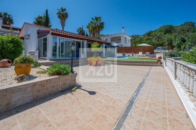 Bungalow For Sale  in  Polemi