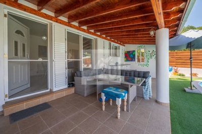 Bungalow For Sale  in  Polemi