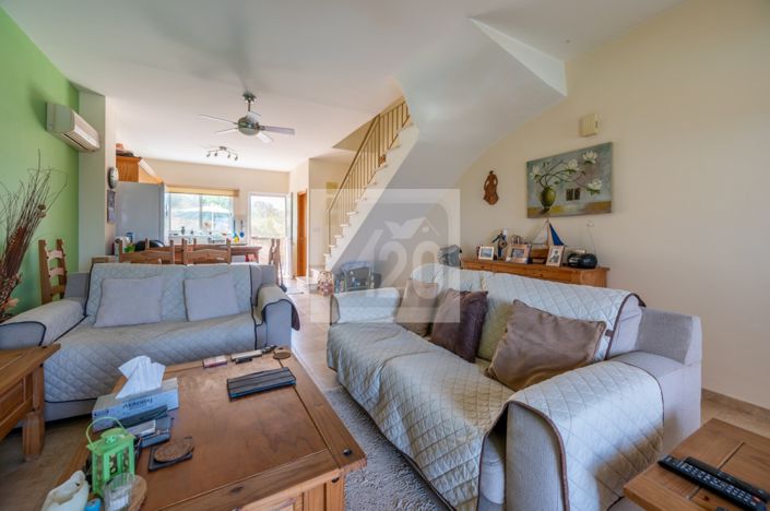 Image No.14-2 Bed Townhouse for sale