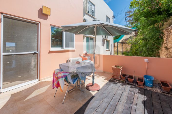 Image No.24-2 Bed Townhouse for sale