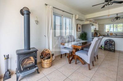 Detached Villa For Sale  in  Argaka