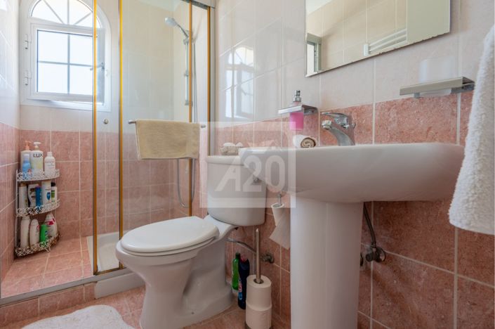 Image No.29-3 Bed Villa for sale