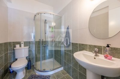 Apartment For Sale  in  Polis