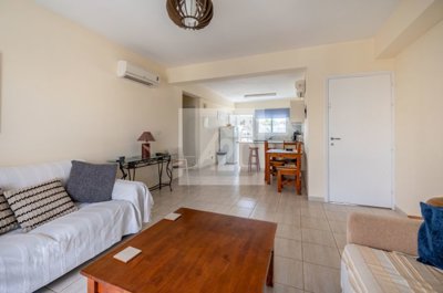 Apartment For Sale  in  Polis