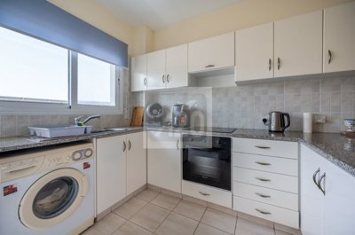 Apartment For Sale  in  Polis