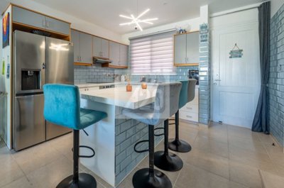 Town House For Sale  in  Argaka