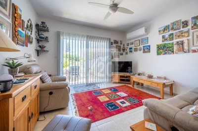Town House For Sale  in  Argaka