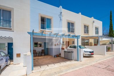 Town House For Sale  in  Argaka