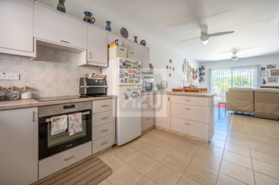 Town House For Sale  in  Argaka