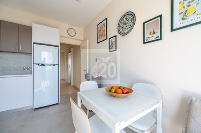 Apartment For Sale  in  Neo Chorio
