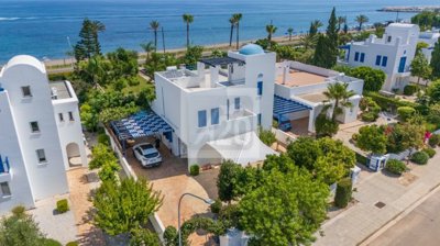 Detached Villa For Sale  in  Latchi
