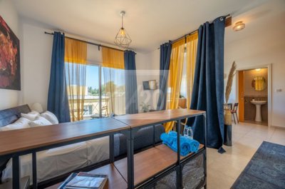 Studio For Sale  in  Polis