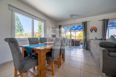 Detached Villa For Sale  in  Argaka