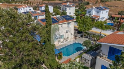 Detached Villa For Sale  in  Argaka