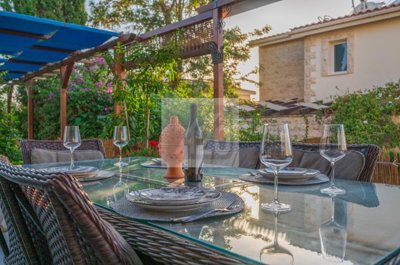 Detached Villa For Sale  in  Argaka
