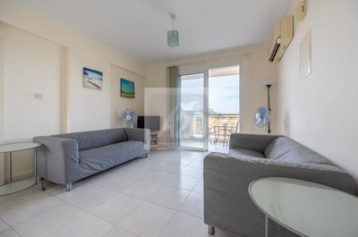 Apartment For Sale  in  Polis