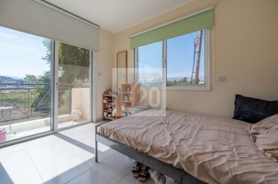 Apartment For Sale  in  Polis