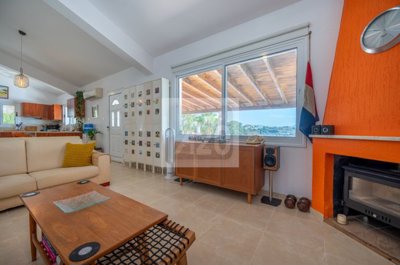 Bungalow For Sale  in  Polemi