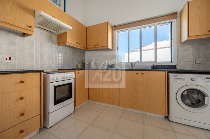 Image No.17-2 Bed Bungalow for sale