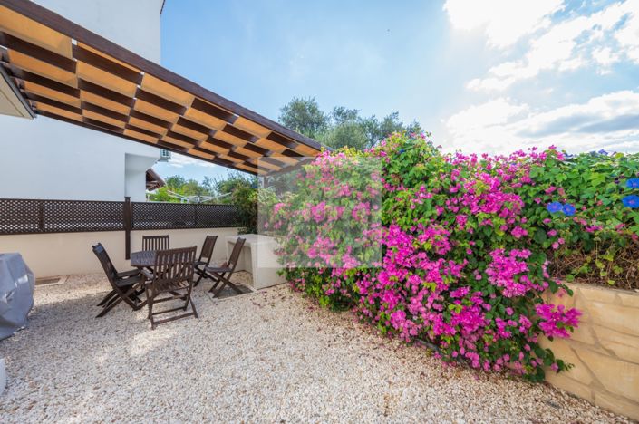 Image No.22-2 Bed Apartment for sale