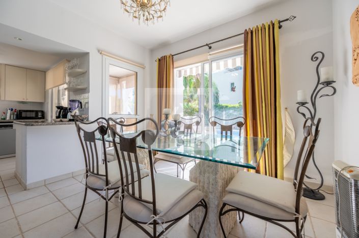 Image No.12-3 Bed Villa for sale