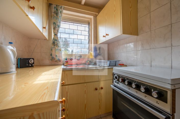 Image No.15-2 Bed Bungalow for sale