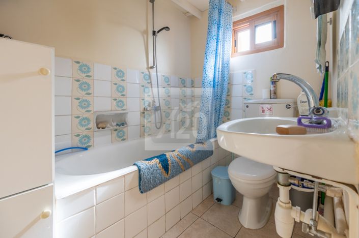 Image No.16-2 Bed Bungalow for sale