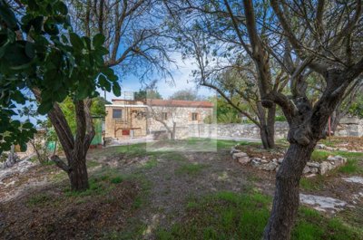 Detached Villa For Sale  in  Lasa