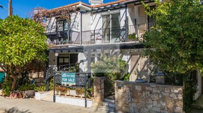 1 Bed Townhouse for sale