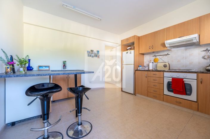 Image No.15-2 Bed Townhouse for sale