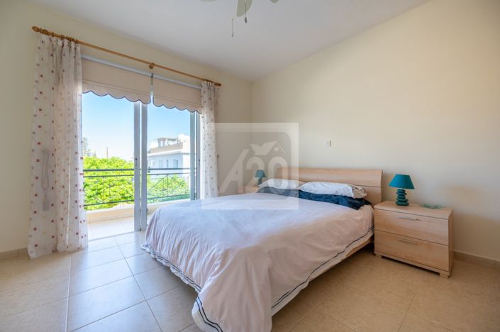 Image No.17-2 Bed Townhouse for sale