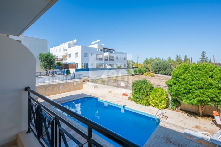 Image No.24-2 Bed Townhouse for sale